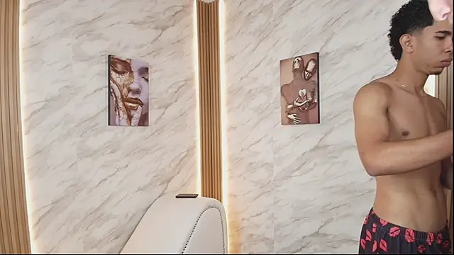 nympho_queenhot live sex cam