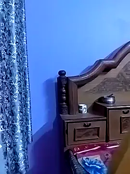 Student12th's cam snapshot