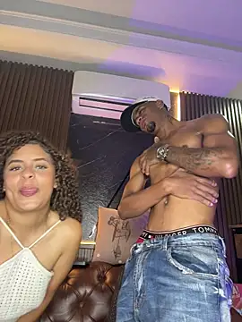 AaronCruz_ live sex cam