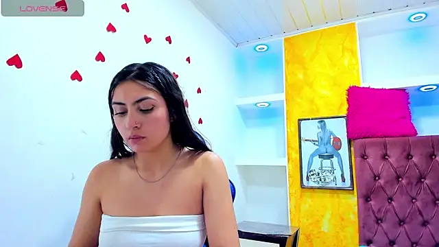 angell_cooper8's cam snapshot