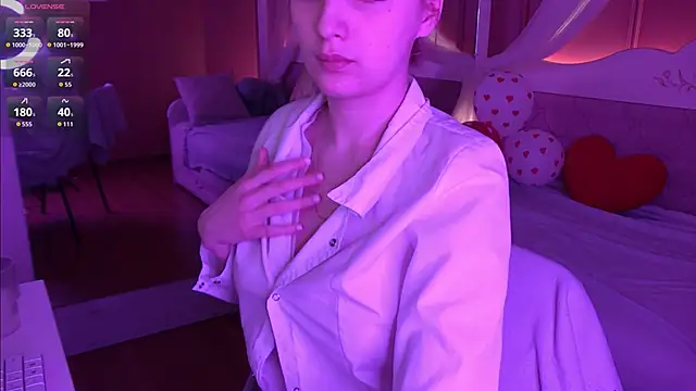 LillLane's cam snapshot