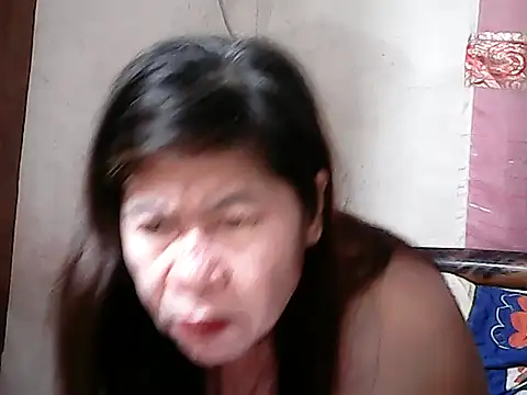 Hottestsexxy_Elynnn's cam snapshot