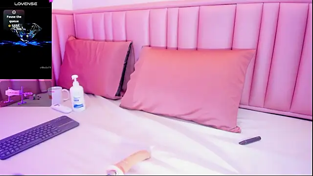 _lunari live sex cam