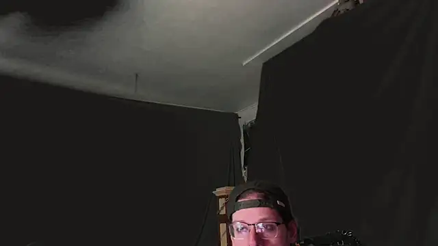 MasterDaddyCool live sex cam