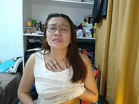 crizzybel's cam snapshot