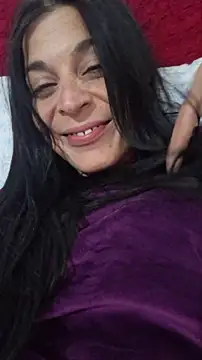 Viola43 live sex cam