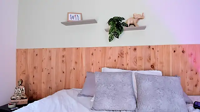 KaattyDoll live sex cam