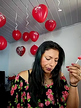 SamathaMay live sex cam