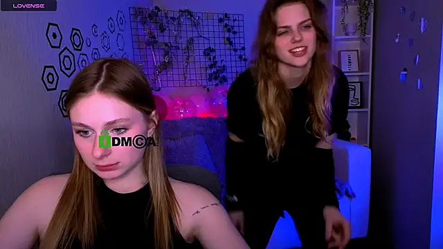 nekky_mouse live sex cam