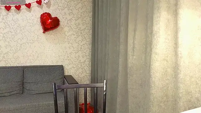 Anna_inHear live sex cam