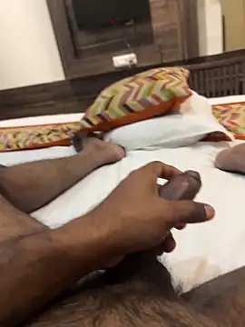 JonesD280825 live sex cam