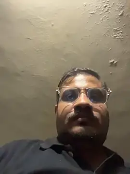 Saxymood1111 live sex cam