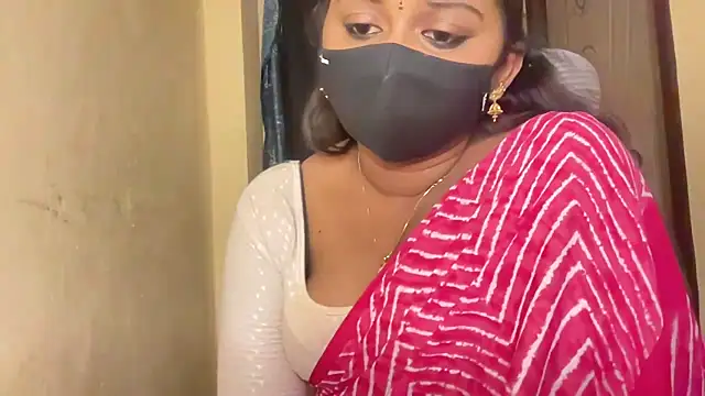 Tanuja-Sexy's cam snapshot