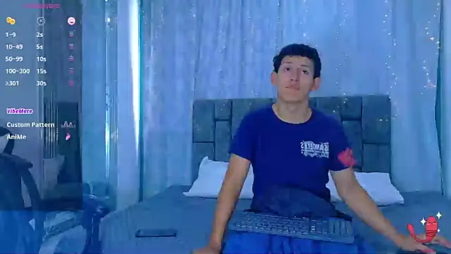 FelipeGonzalezz's cam snapshot