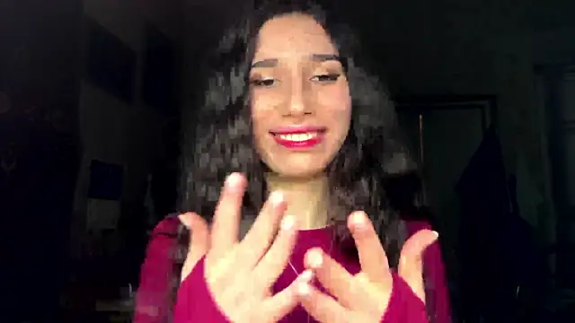 Yesmymia's cam snapshot