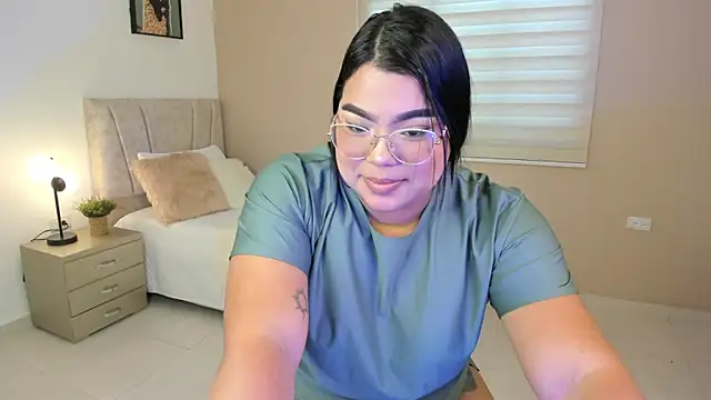 Shelsy_joys's cam snapshot