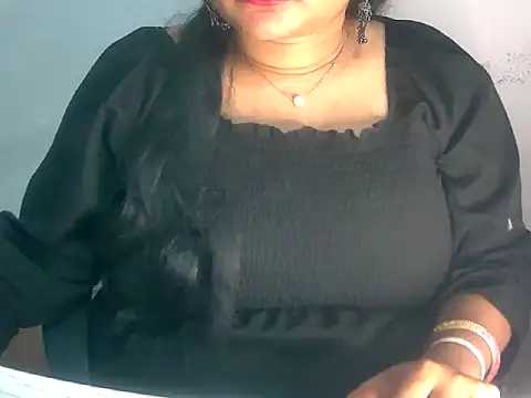 Saniya_K2's cam snapshot