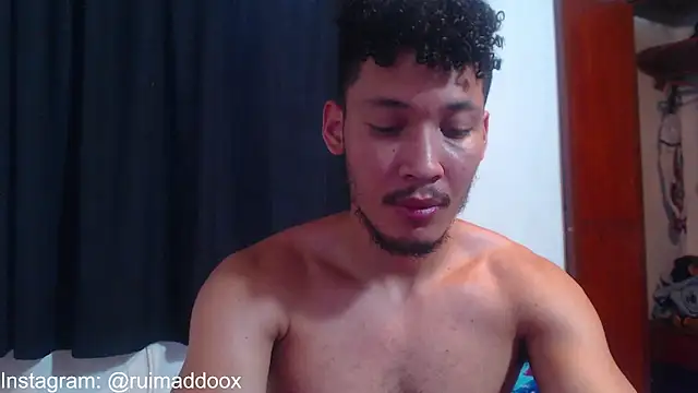 RuiMaddoox's cam snapshot