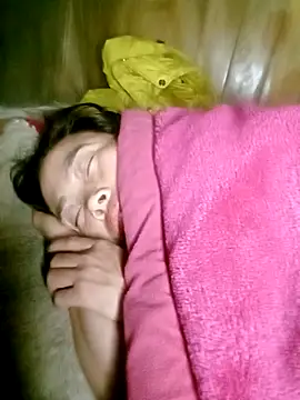 CoMay003's cam snapshot