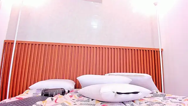 aggy_castel's cam snapshot