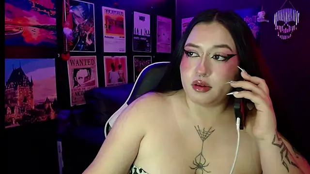 Ravendark_ live sex cam