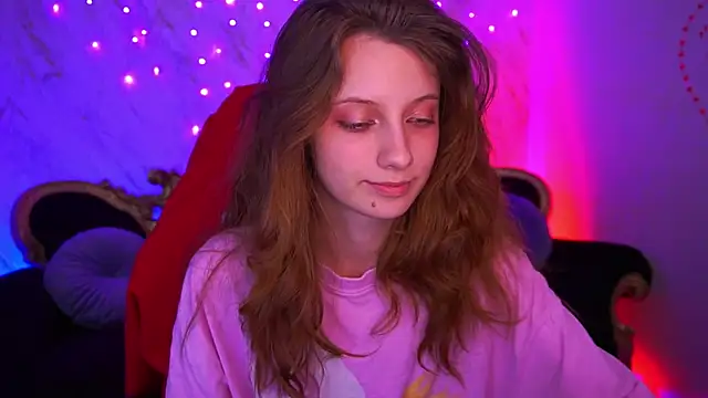 CuteeFoxy live sex cam