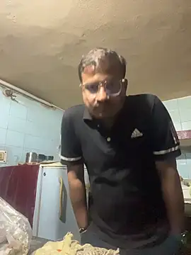 Saxymood1111 live sex cam