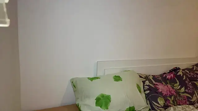 Evva_mayy live sex cam