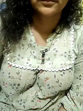 Sonali_Saxena live sex cam