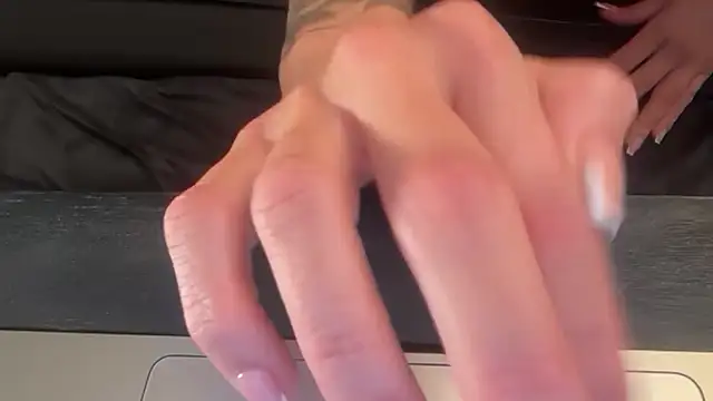 MaskQueen7 live sex cam