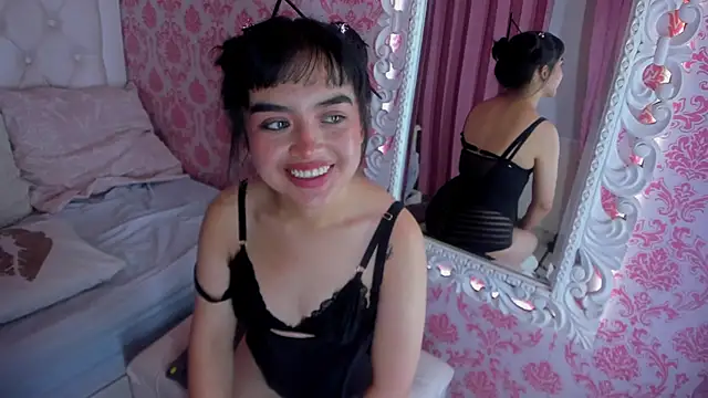 Mai_Rouse's cam snapshot