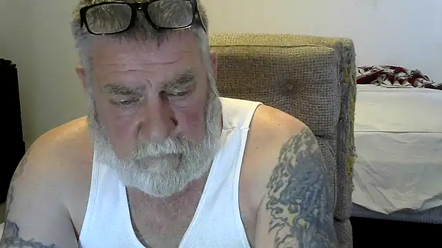 viejo_oso live sex cam