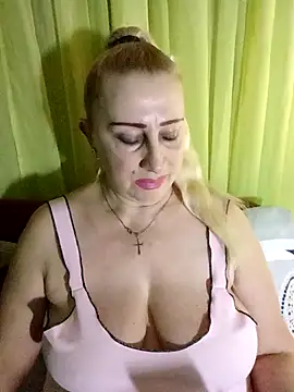 Esenia505 live sex cam