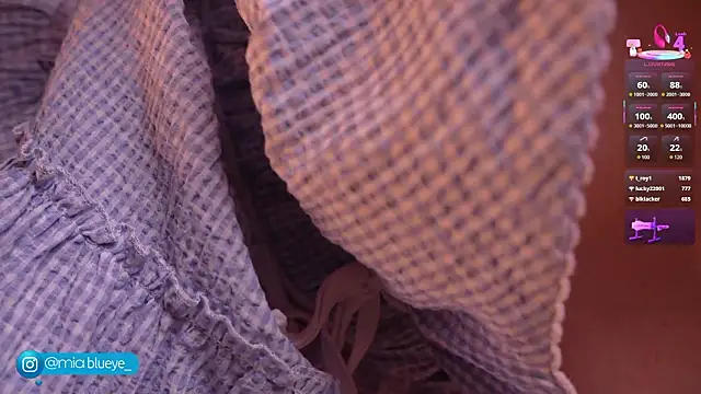 Miablueye live sex cam