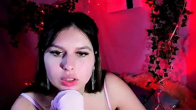 ChloeRicc live sex cam