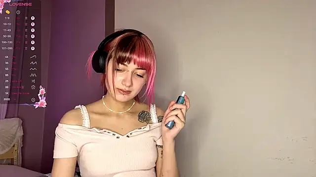 Dina_Cams's cam snapshot