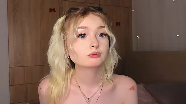 minigirl's cam snapshot