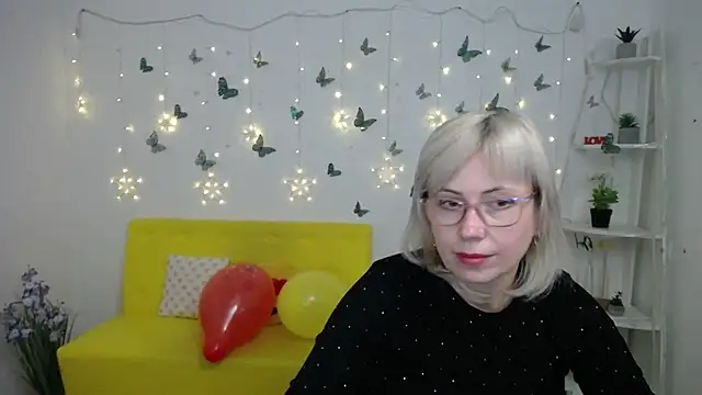 LaurenWishy's cam snapshot