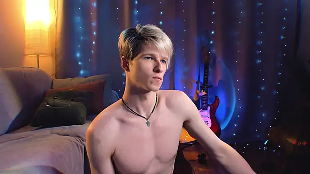 Breston_Sweet's cam snapshot