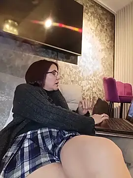 IsisBlake's cam snapshot