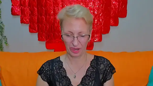 iamyourdream89's cam snapshot