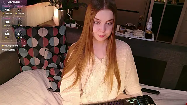 bratwifelina's cam snapshot