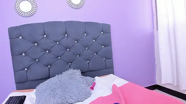 greecy_0's cam snapshot