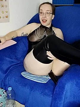 Isabella_Geney live sex cam