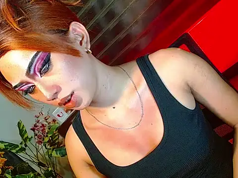 HOLLYWOOD_QUEEN_88 live sex cam