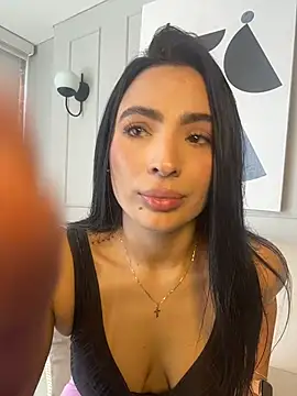 ValeriaTorress_'s cam snapshot