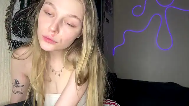 CassandraMur's cam snapshot