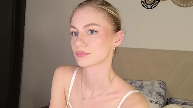 GabriellaOlsen live sex cam