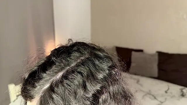 Moonfaairy's cam snapshot