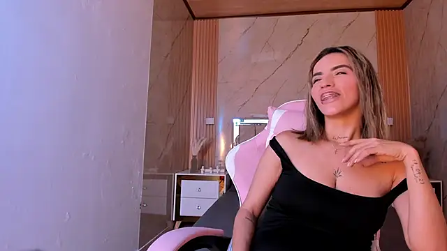 your_whore_Salome's cam snapshot